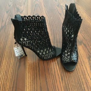 Zara shoes. Never worn, tag attached, no box